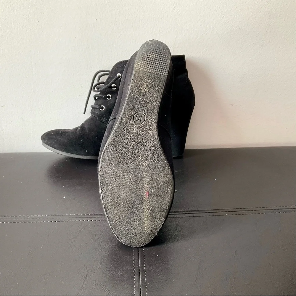 Black Wedge Ankle Booties - VGUC